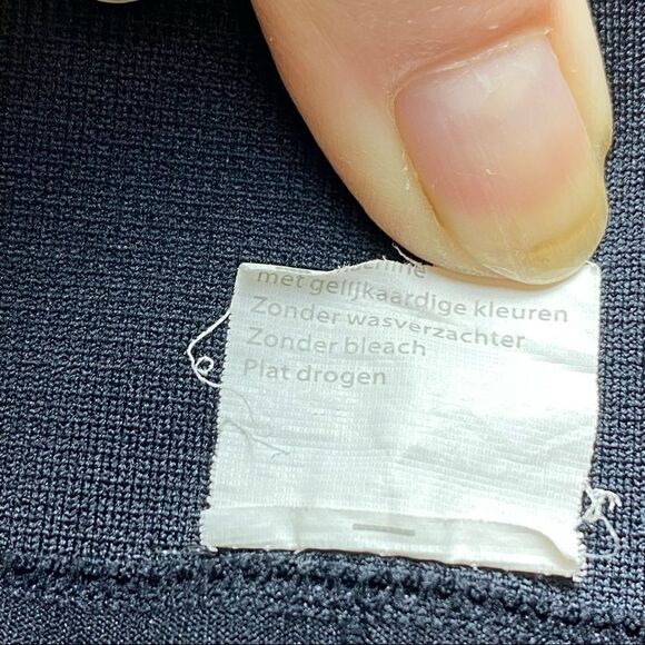 Fabletics Black Leggings  - Picture 4 of 9